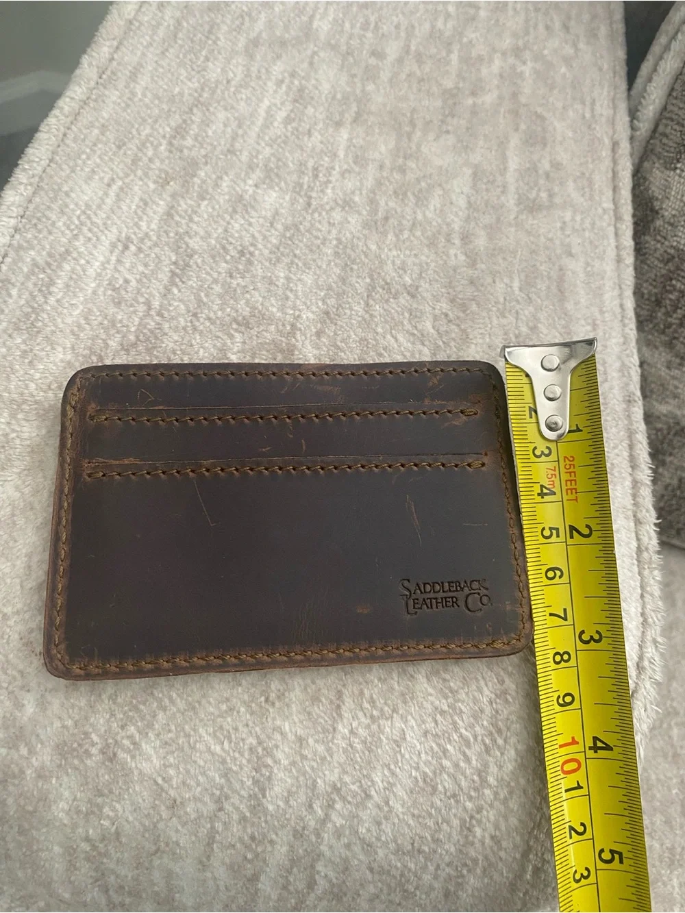 Saddleback Leather Co. Men’s Brown Logo Accent Credit Card Wallet Card Holder